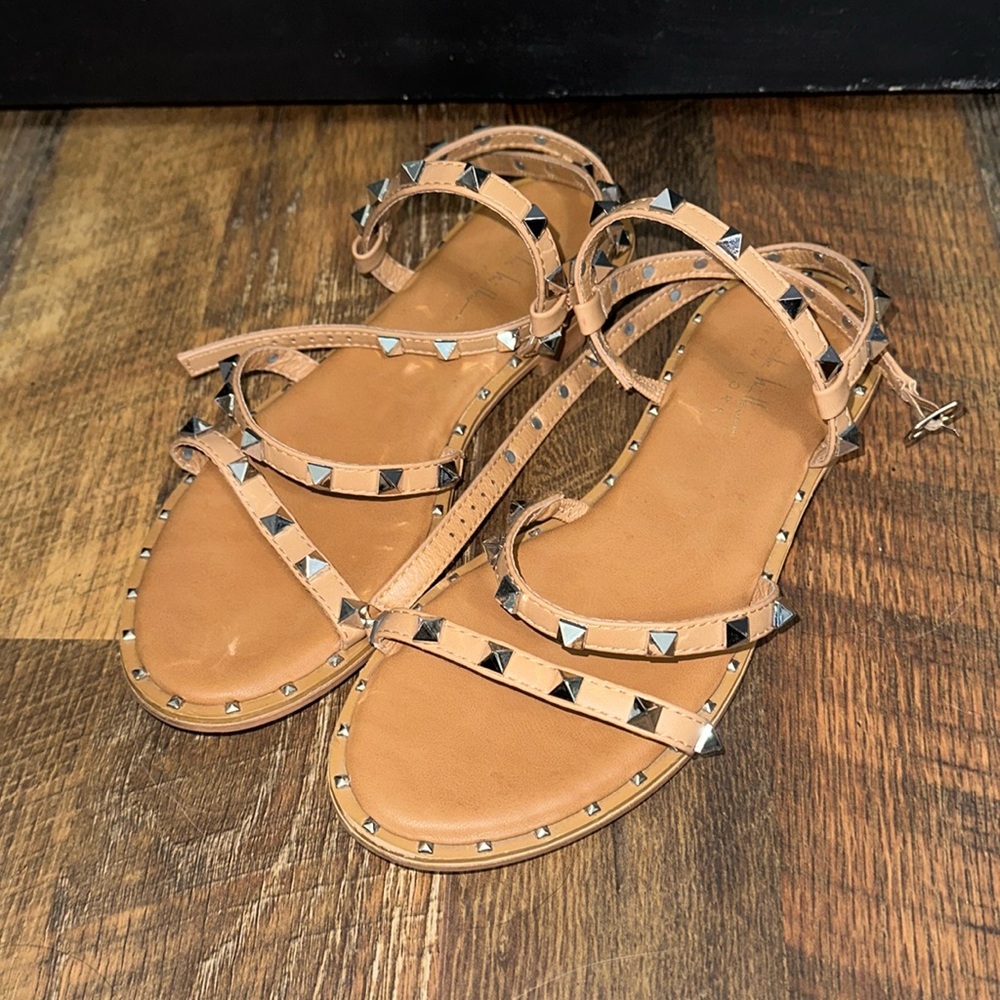 Nicole Miller New York Studded Tan Sandals